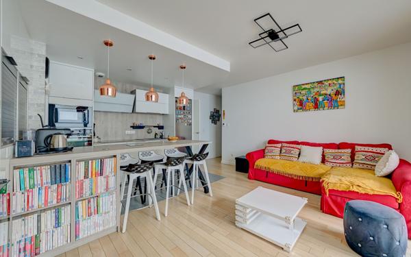 Appartement à vendre    3 pièces • 68,90 m2 Vanves