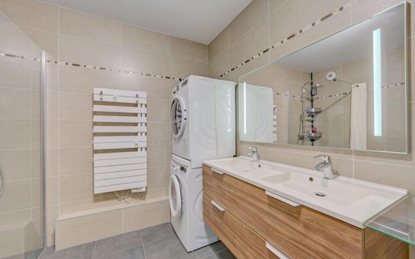 Appartement à vendre    3 pièces • 68,90 m2 Vanves