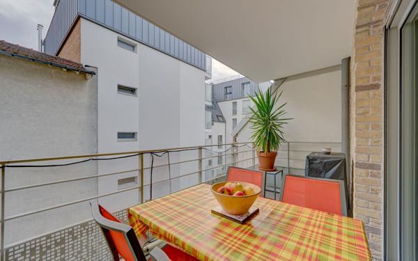 Appartement à vendre    3 pièces • 68,90 m2 Vanves