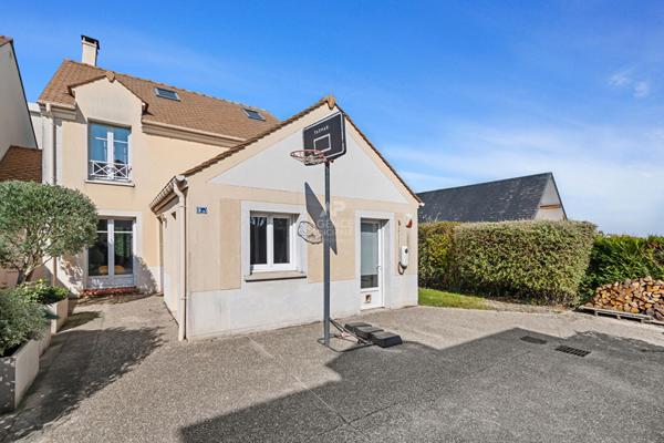 Maison Chambourcy 6 pièce(s) 140 m2 €685 000 ** - Référence 17856