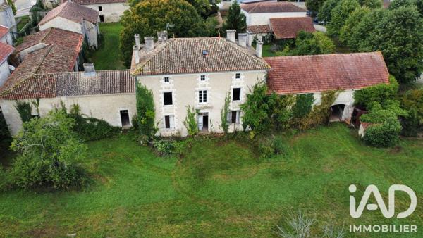 Maison à vendre 15 pièces 390 m² Vervant