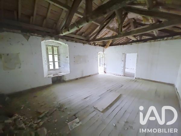 Maison à vendre 15 pièces 390 m² Vervant