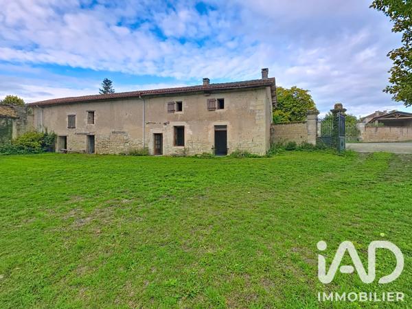 Maison à vendre 15 pièces 390 m² Vervant
