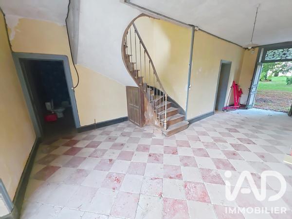 Maison à vendre 15 pièces 390 m² Vervant