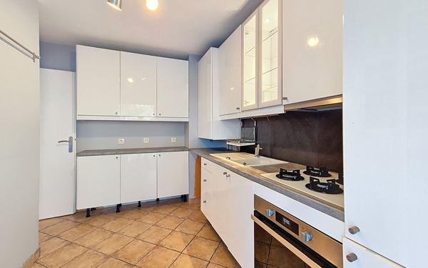 Appartement à vendre    4 pièces • 76,48 m2 Le Cannet