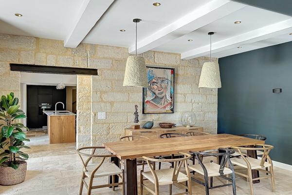 Vente Mas Uzès 10 Pièces 300 m²