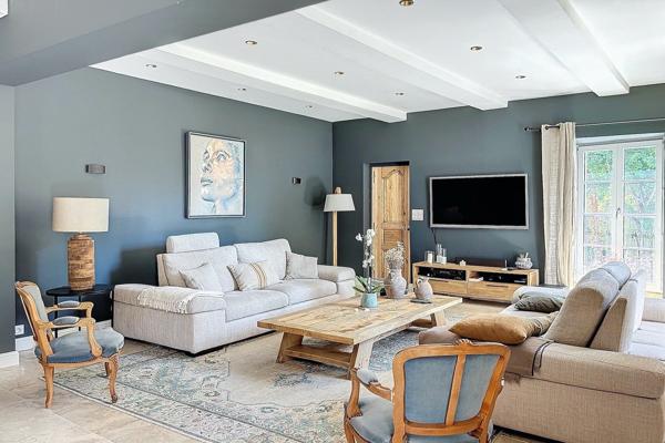 Vente Mas Uzès 10 Pièces 300 m²