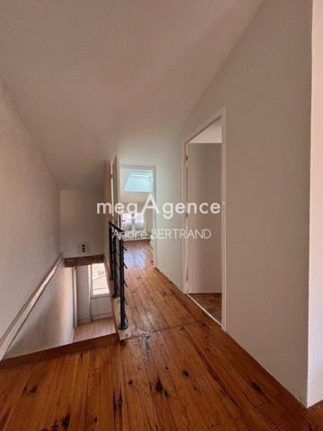 Appartement à BEZIERS, 34500 - 5 pièces 149m²