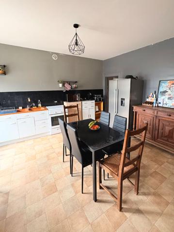 Maison 6 pièces 111 m2 proche gare