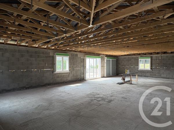 Maison à vendre  1 pièce - 250 m2 UNIEUX - 42