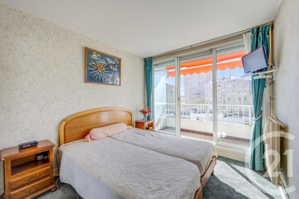 Appartement T2 à vendre  2 pièces - 47 m2 PARIS - 75020