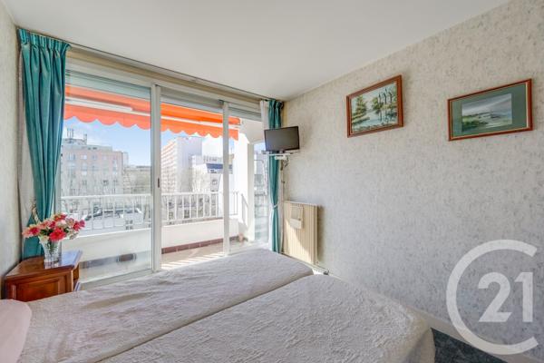 Appartement T2 à vendre  2 pièces - 47 m2 PARIS - 75020