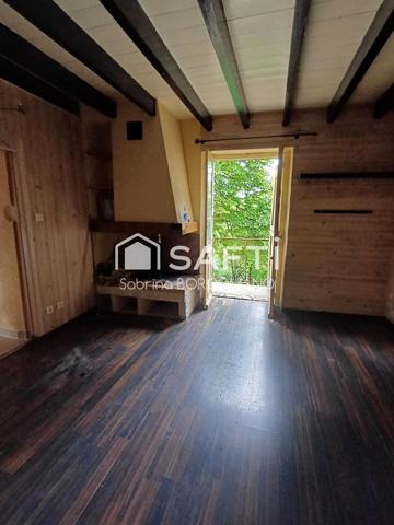 Maison située dans le village historique de Cordes-sur-Ciel