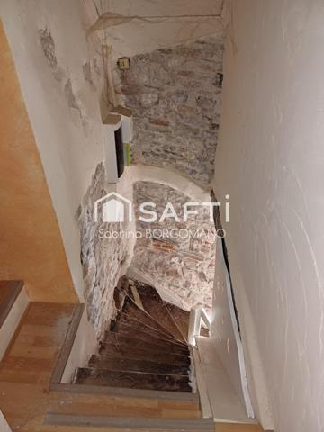 Maison située dans le village historique de Cordes-sur-Ciel