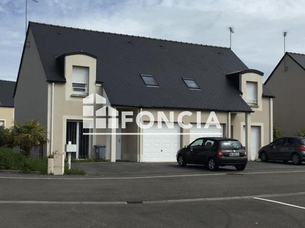 Location Maison 4 pièces 86.1 m² - 31 RUE DES AUBEPINES Plogonnec 29180