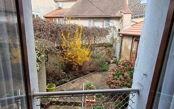 Maison à vendre    5 pièces •  Magnac-Laval