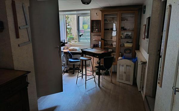 Maison à vendre    5 pièces •  Magnac-Laval