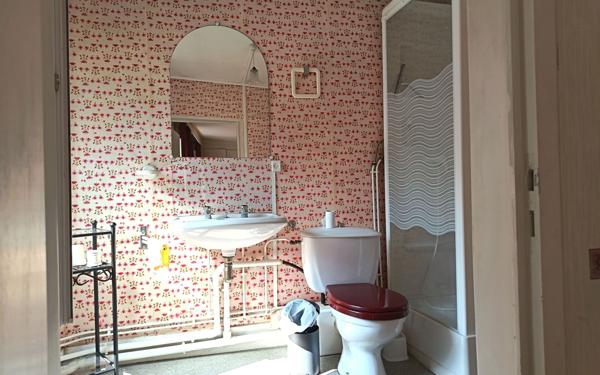 Maison à vendre    5 pièces •  Magnac-Laval