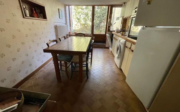 Maison à vendre    5 pièces •  Magnac-Laval