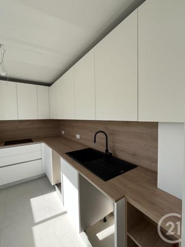 Maison à vendre  7 pièces - 156,80 m2 LA CIOTAT - 13