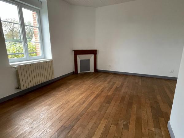 Maison à vendre 6 pièces - dépendances et jardin