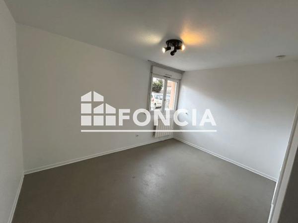 Location Studio 19.1 m² - 39 BOULEVARD POCHET LAGAYE RESIDENCE ALMERIA Clermont Ferrand 63000