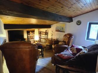 EXCLUISIVITE 
Vous souhaitez vivre dans un havre de paix, en plein cœur de la nature, avec une vue imprenable, plein sud, sur les Cévennes, à 10 minutes de toutes commodités, Le Vigan mais aussi à environ 1 h de Montpellier, je vous propose cette maison Située à Arphy dans le département du Gard,  cette maison des années 80, tout à fait originale et conviviale, de 130 m2 et ses 4 chambres, saura vous séduire et vous apportez le confort et l'originalité d'habiter un lieu hors du commun, habitable immédiatement, écoles, collège et Lycée, cinéma, hôpital à proximité.
Suivant les plans d'un architecte reconnu dans la région elle se compose :
D'une belle cuisine de qualité équipée ouverte sur le séjour, coin salon avec cheminée, pièce mansardée, 4 chambres, grande salle de bain, wc, cellier.
Grande terrasse couverte vue dégagée, sous-sol, 2 garages (16 et 25 m2).
Terrain en traversiers entièrement aménagé en jardins, superbes murs en pierre, avec accès à la piscine au milieu des arbres, chênes et autres.
Assainissement individuel. 
Chauffage bois (poêle Godin) et chaudière fuel mixte eau chaude et chauffage qui fonctionne très bien. Consommation 1500L/an.
Electricité : 80 euros/mois (Maison équipée double vitrage).
Toiture bon état et très bien isolée avec plancher en châtaignier.
Une maison agréable à vivre où vous poserez vos valises.