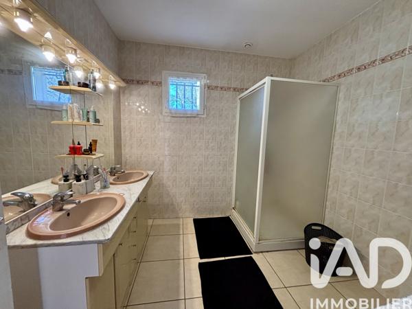 Maison à vendre 4 pièces 106 m² Crayssac