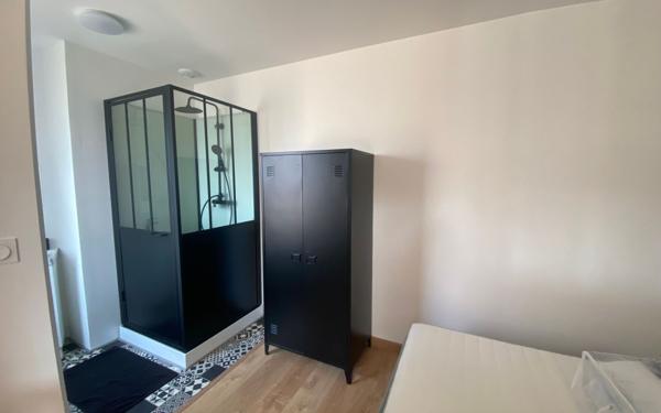 Appartement à louer    1 pièce •  Pessac