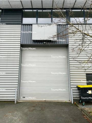 A LOUER SAINT JEAN D'ILLAC LOCAL D'ACTIVITES DE 494 m²