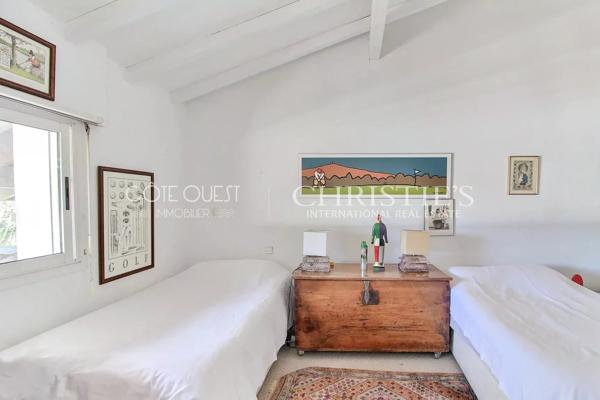 À vendre Urrugne – Villa avec piscine vue sur les montagnes