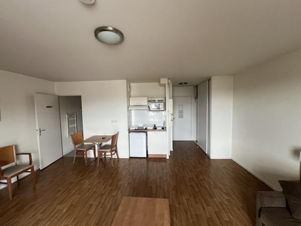 Appartement T1 à louer - 34 m² (réf : 554931)