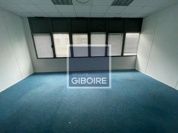 Bureaux - A VENDRE - SAINT GREGOIRE (réf : 35.6323)