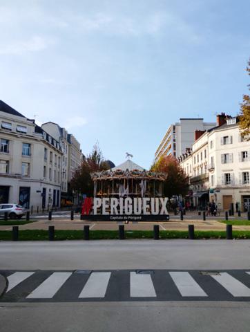 Location appartement Périgueux - 2 pièce(s) - 60 m² - 600 €/mois