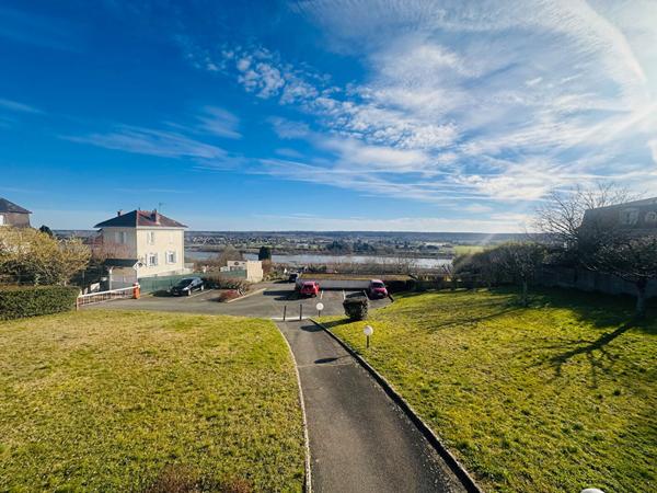 Appartement Blois 1 pièce(s) 45 m².
