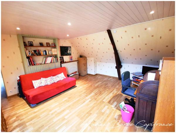 À vendre – Charmante longère en pierre avec dépendance à MERNEL (proche Guer & Brocéliande)