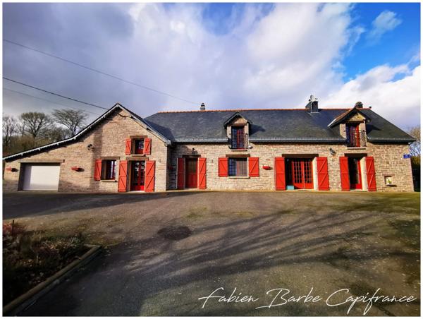 À vendre – Charmante longère en pierre avec dépendance à MERNEL (proche Guer & Brocéliande)