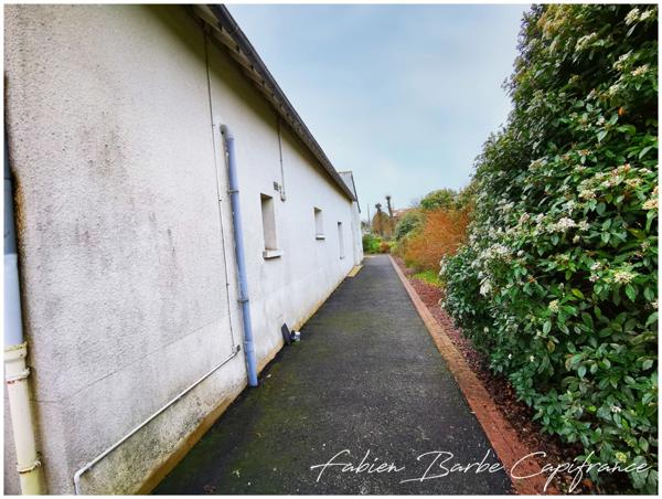 À vendre – Charmante longère en pierre avec dépendance à MERNEL (proche Guer & Brocéliande)