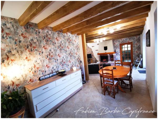 À vendre – Charmante longère en pierre avec dépendance à MERNEL (proche Guer & Brocéliande)