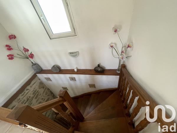 Maison 5 pièces de 148 m² à Saint-Ambroix (30500)