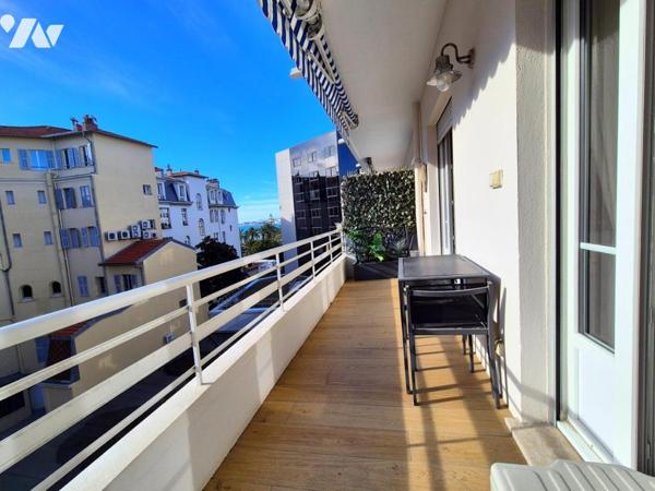 Andrioli / Promenade des Anglais - Un 3 Pièces rénové avec balcon et aperçu mer !