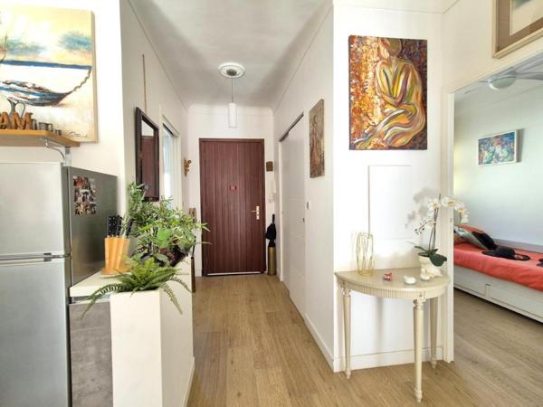 Andrioli / Promenade des Anglais - Un 3 Pièces rénové avec balcon et aperçu mer !