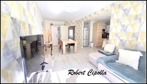 Appartement à vendre 2 ch _ MONTIGNY LES METZ (57) COUP DE CŒUR – DOUBLE TERRASSE + PARKING _ N°1 À MONTIGNY