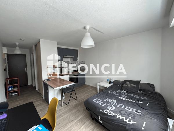 Location Studio meublé 21.96 m² - Lorient 56100