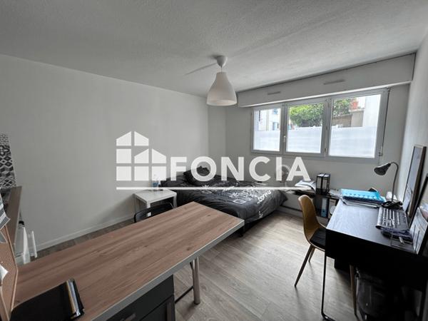 Location Studio meublé 21.96 m² - Lorient 56100