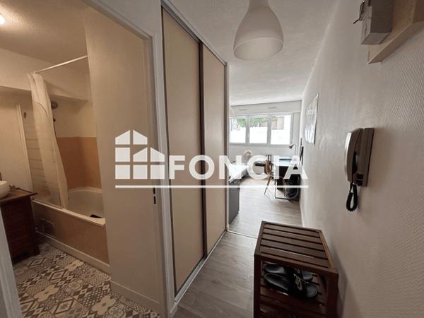 Location Studio meublé 21.96 m² - Lorient 56100
