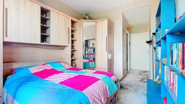 Appartement familial 5/6 pièces 129 m2, piscine et tennis