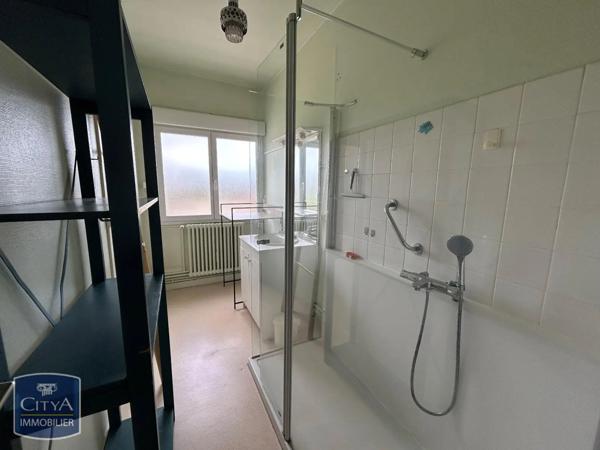 Appartement à louer 4 pièces 90.33m²