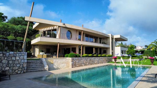 Maison à VILLEFRANCHE SUR MER (06230)