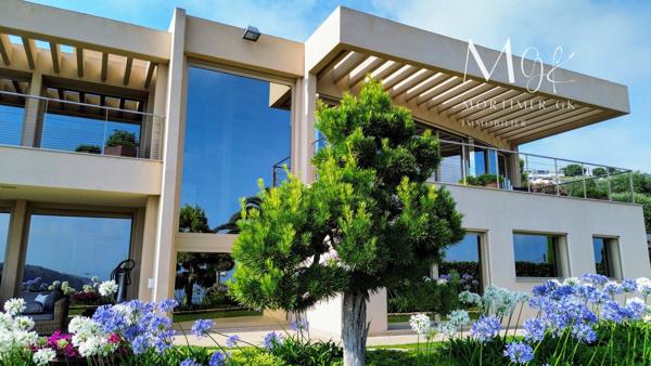 Maison à VILLEFRANCHE SUR MER (06230)